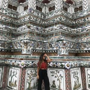 Meet your Posher, Maria